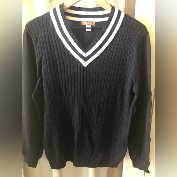 White Stag V neck tennis sweater in black with white stripes on collar - Picture 1 of 4